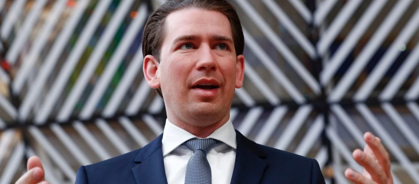 Αντίθετη η Αυστρία στην εξαγορά ανθρώπων για εμβολιασμό: «Το καλύτερο κίνητρο είναι η ενημέρωση όχι τα χρήματα»